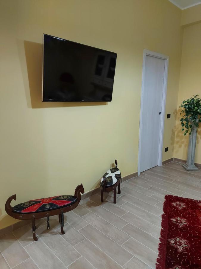 Casa Da Flo' Villa Augusta Ngoại thất bức ảnh