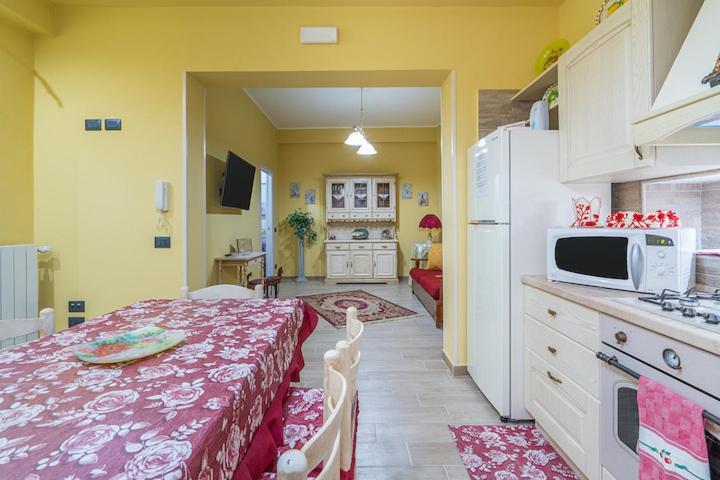 Casa Da Flo' Villa Augusta Ngoại thất bức ảnh