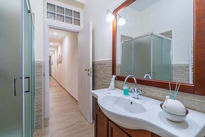 Casa Da Flo' Villa Augusta Ngoại thất bức ảnh